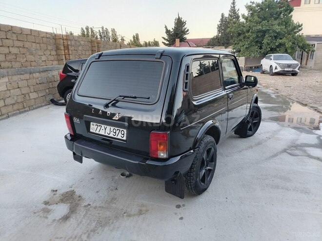 LADA (VAZ) Niva-11