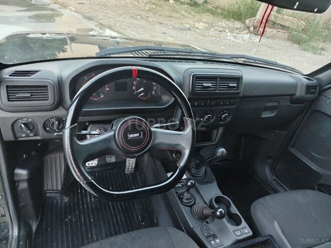 LADA (VAZ) Niva-13