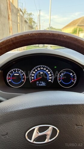 Hyundai Sonata-7