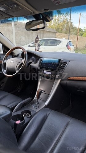 Hyundai Sonata-6