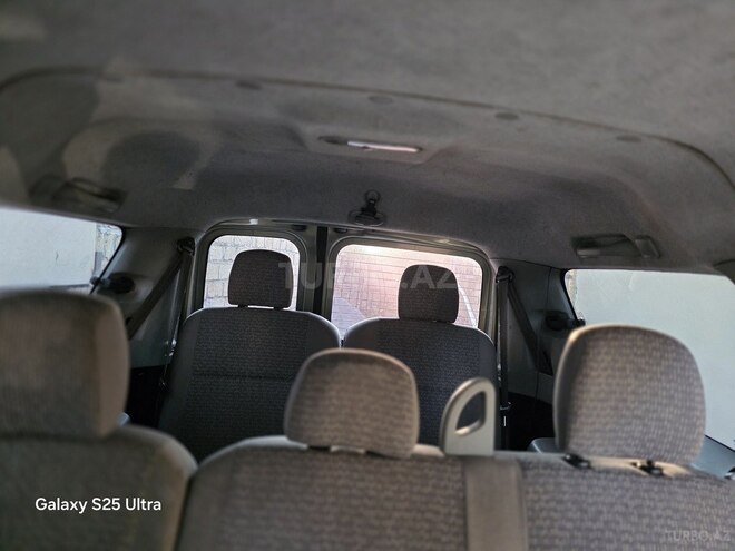 Dacia Logan-12
