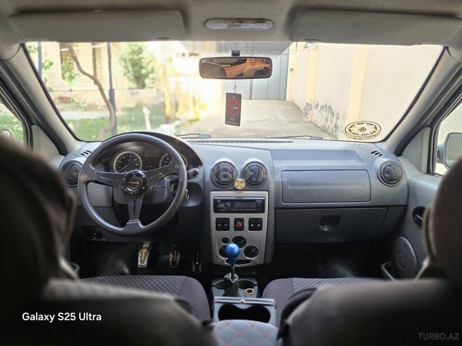 Dacia Logan-9