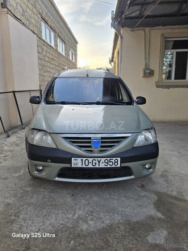 Dacia Logan-1