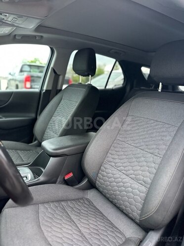 Chevrolet Equinox-12