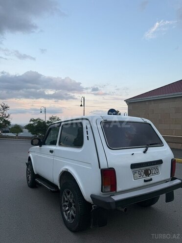 LADA (VAZ) Niva-6
