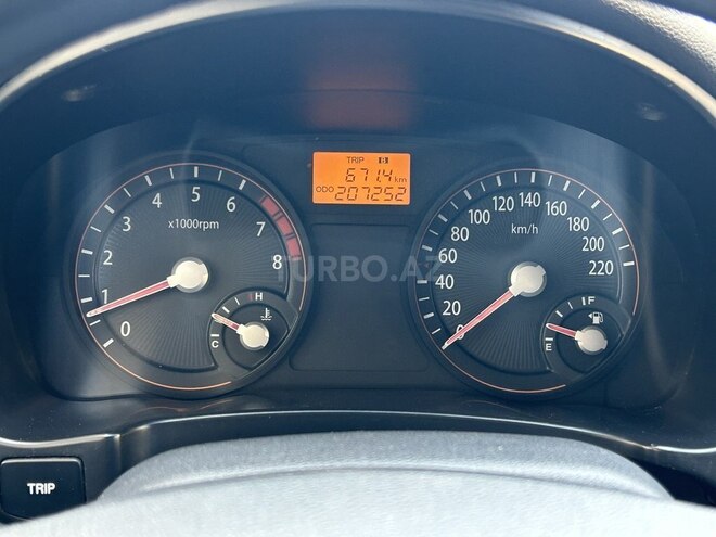 Kia Rio-8