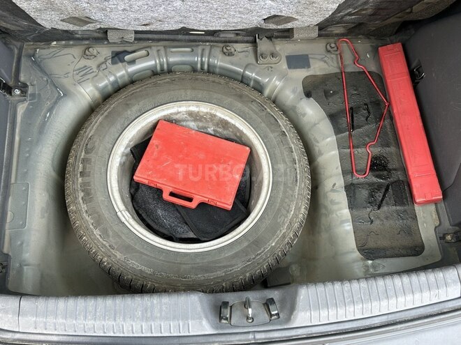 Kia Rio-6