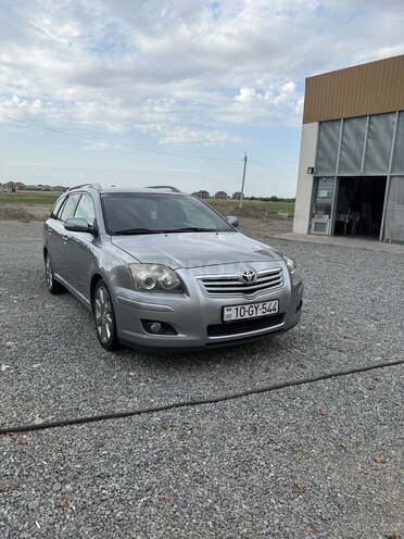 Toyota Avensis-3