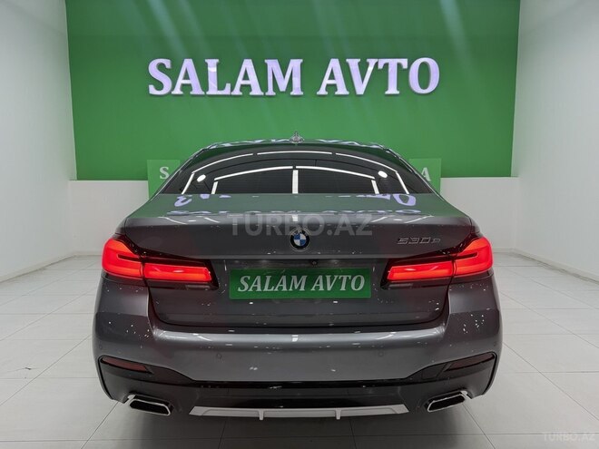 BMW 530e-6