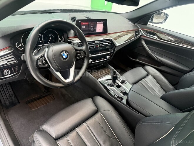 BMW 530e-9
