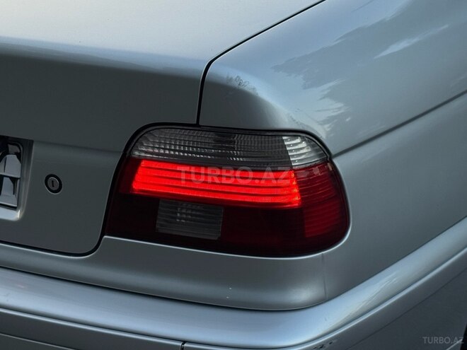 BMW 525-15