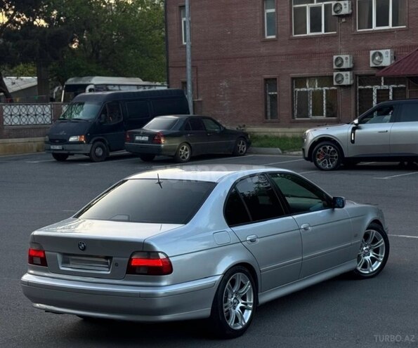 BMW 525-6