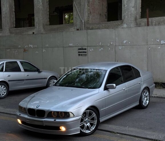 BMW 525-9