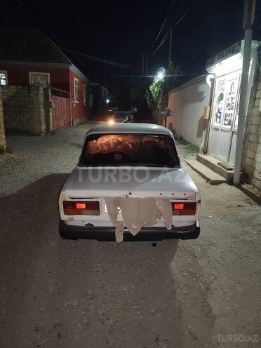 LADA (VAZ) 2107-2