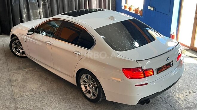 BMW 528-11
