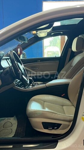 BMW 528-13