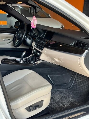 BMW 528-16