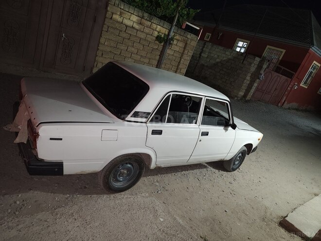 LADA (VAZ) 2107-5