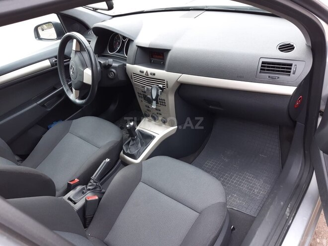 Opel Astra-3