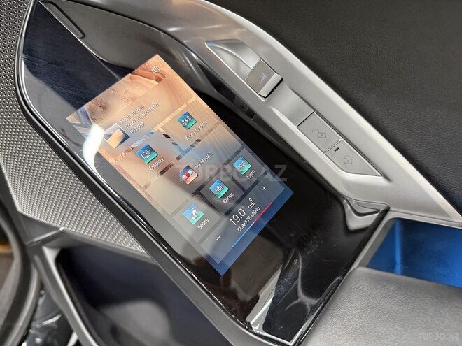 BMW i7-15
