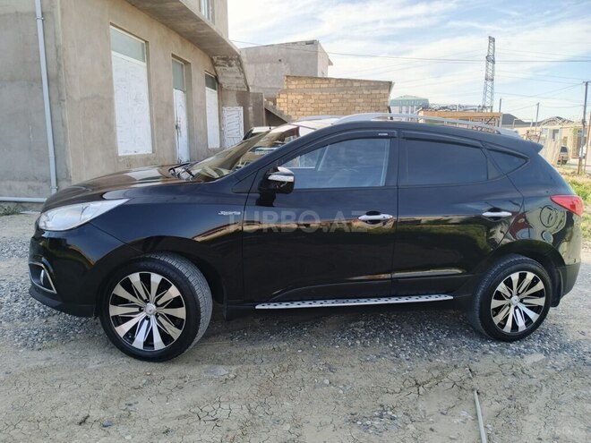 Hyundai ix35-14