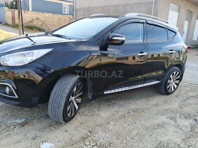 Hyundai ix35-17