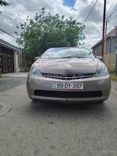 Toyota Prius-1