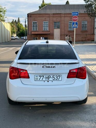 Chevrolet Cruze-5