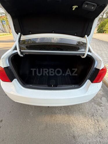 Chevrolet Cruze-10