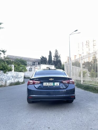 Chevrolet Malibu-2