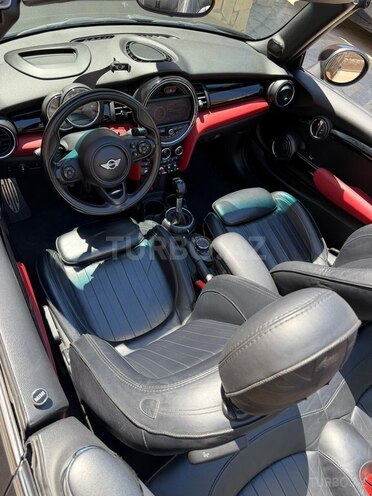 Mini Cabrio-3