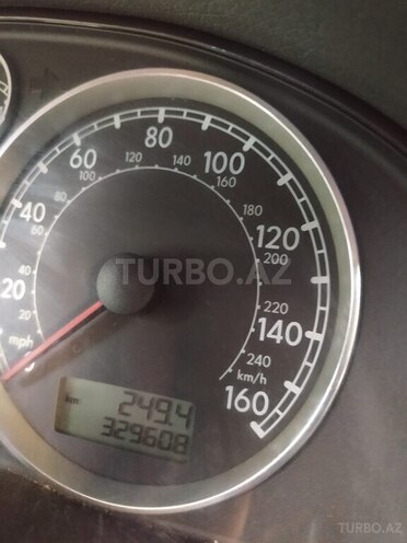 Volkswagen Passat-9