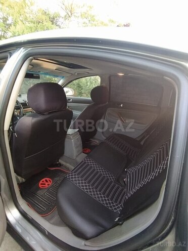 Volkswagen Passat-7