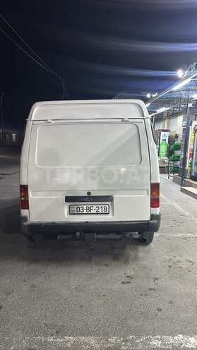 Ford Transit-2