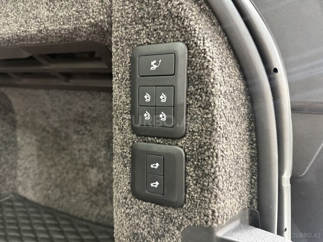 Land Rover Range Rover-23