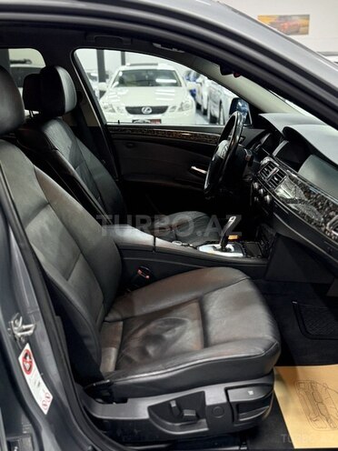 BMW 520-18