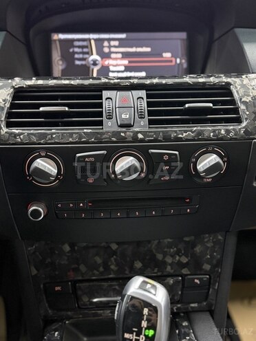 BMW 520-24