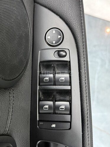 BMW 520-22