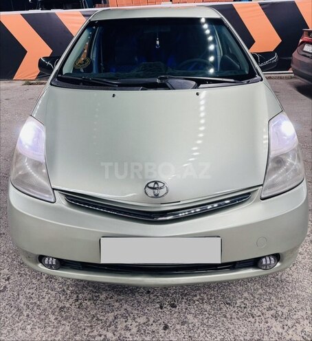 Toyota Prius-1
