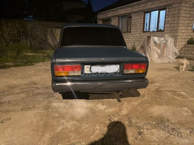 LADA (VAZ) 2107-2