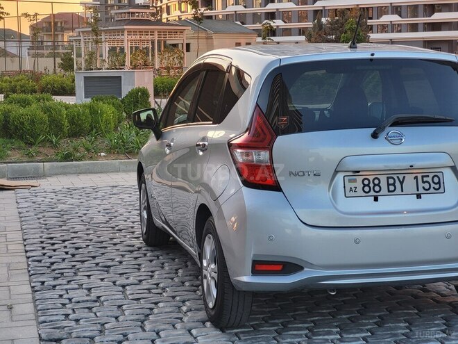 Nissan Note-10