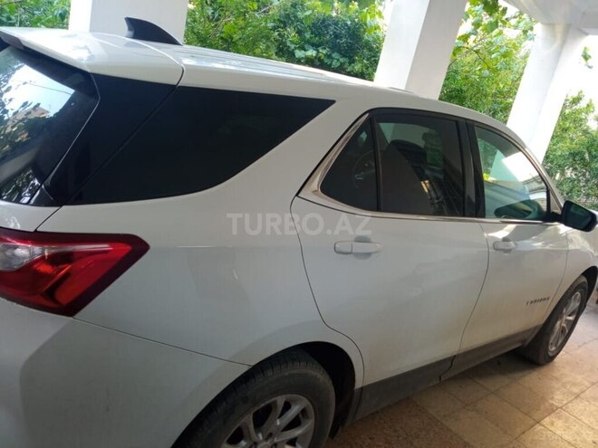 Chevrolet Equinox-4