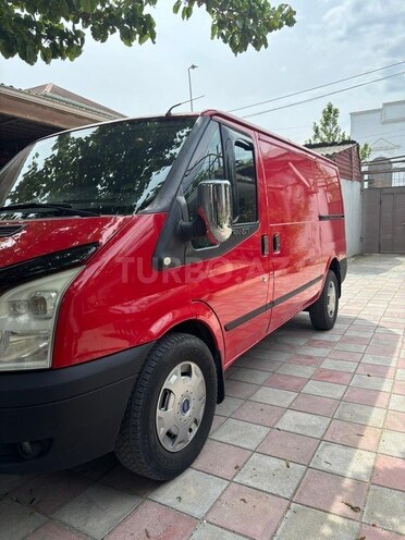 Ford Transit-7