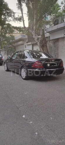 Mercedes E 280-6