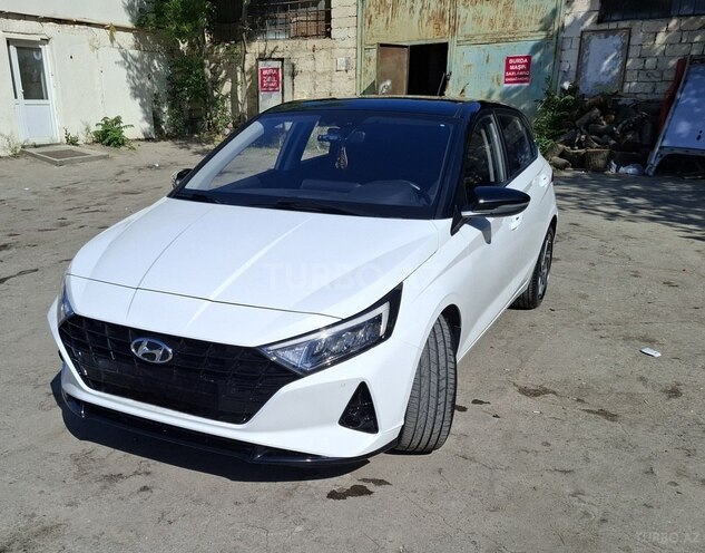 Hyundai i20-2