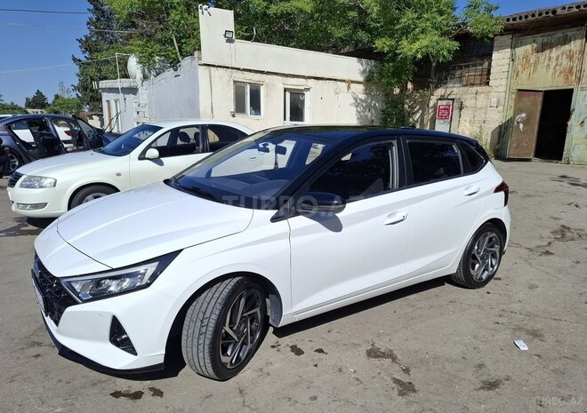 Hyundai i20-8