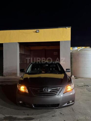 Toyota Camry-9
