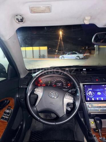 Toyota Camry-18