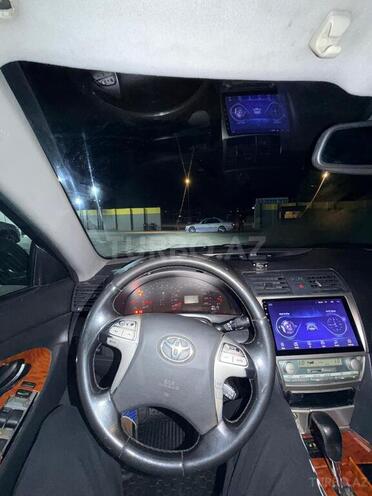 Toyota Camry-12