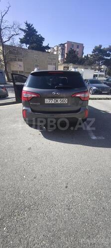 Kia Sorento-2